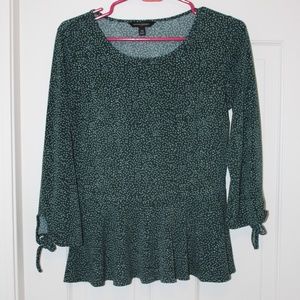 Banana Republic Green Polka Dot Tie Sleeve Peplum Ruffle Stretch Top XS